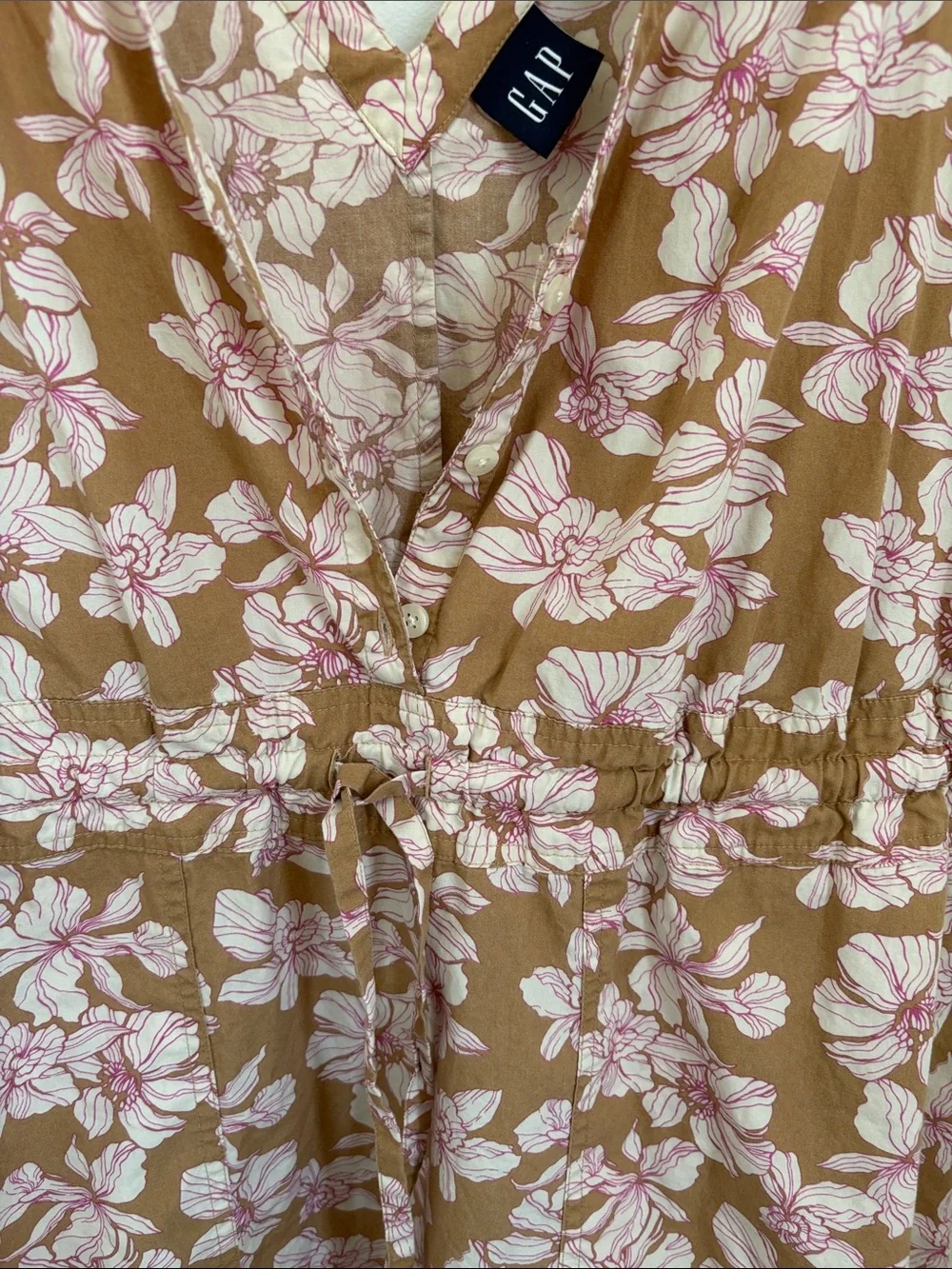 Gap Floral V-Neck Sleeveless Dress in Tan and Pink - Picture 3 of 3